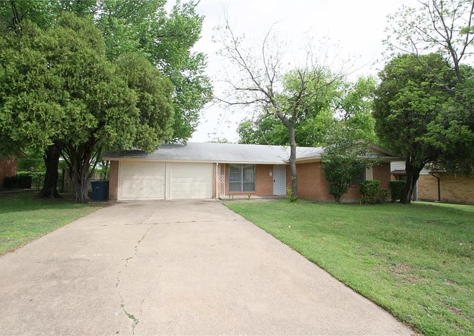 1st image of 845 Goldwood Dr