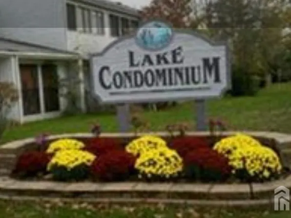 3 E Twin River Dr #K, Hightstown, NJ 08520