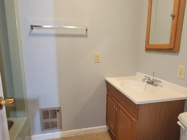 920 West St — Photo 12