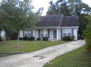 4414 Bear Ridge Ct, Greensboro, NC 27406