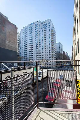 Rented by Mirador Real Estate | media 27