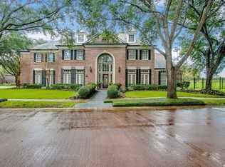 3427 Clearwater Ct, Sugar Land, TX 77478