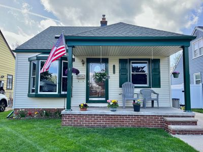 15933 Warwick Ave, Allen Park, MI, 48101