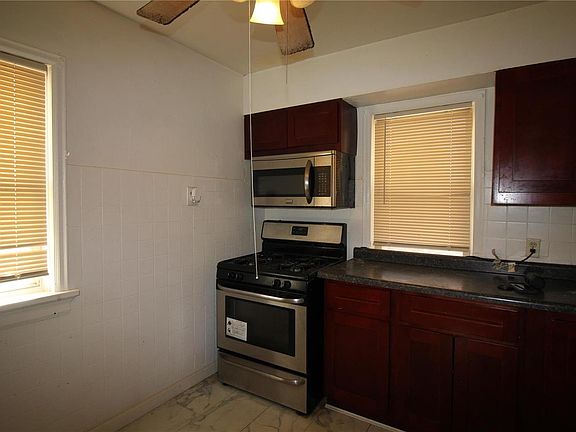 5th image of 10077 Green Valley Dr