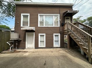 2984 N Ridgeway Ave #1, Chicago, IL 60618