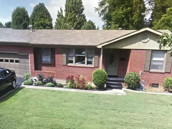 1303 S 9th St, Mayfield, KY 42066