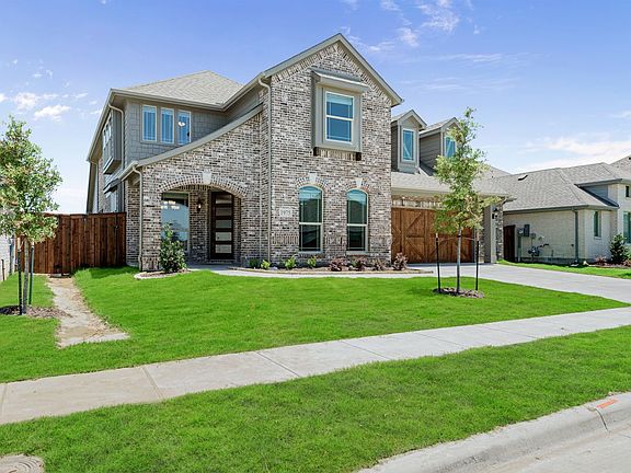 3rd image of 1975 Frediano Ln