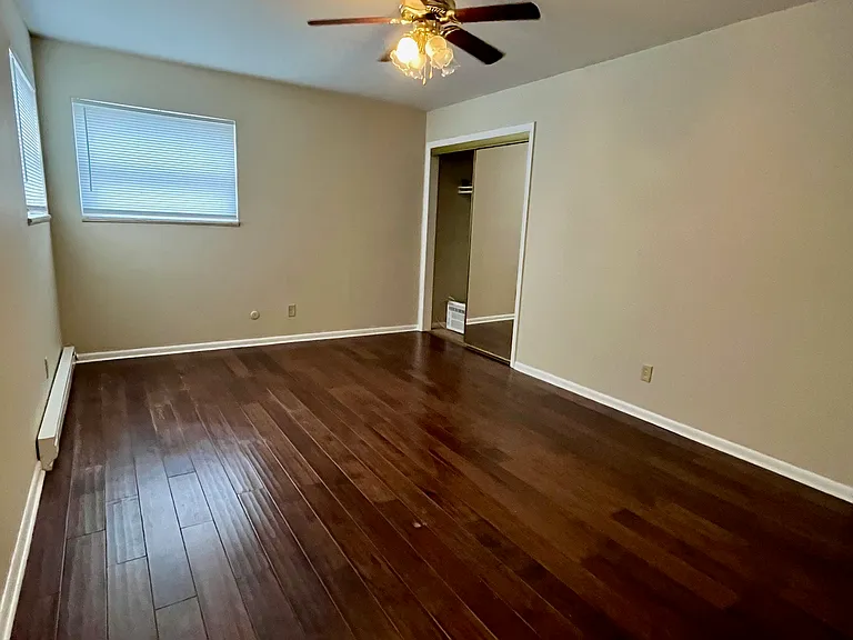 320 E Canedy St #4 — Photo 6