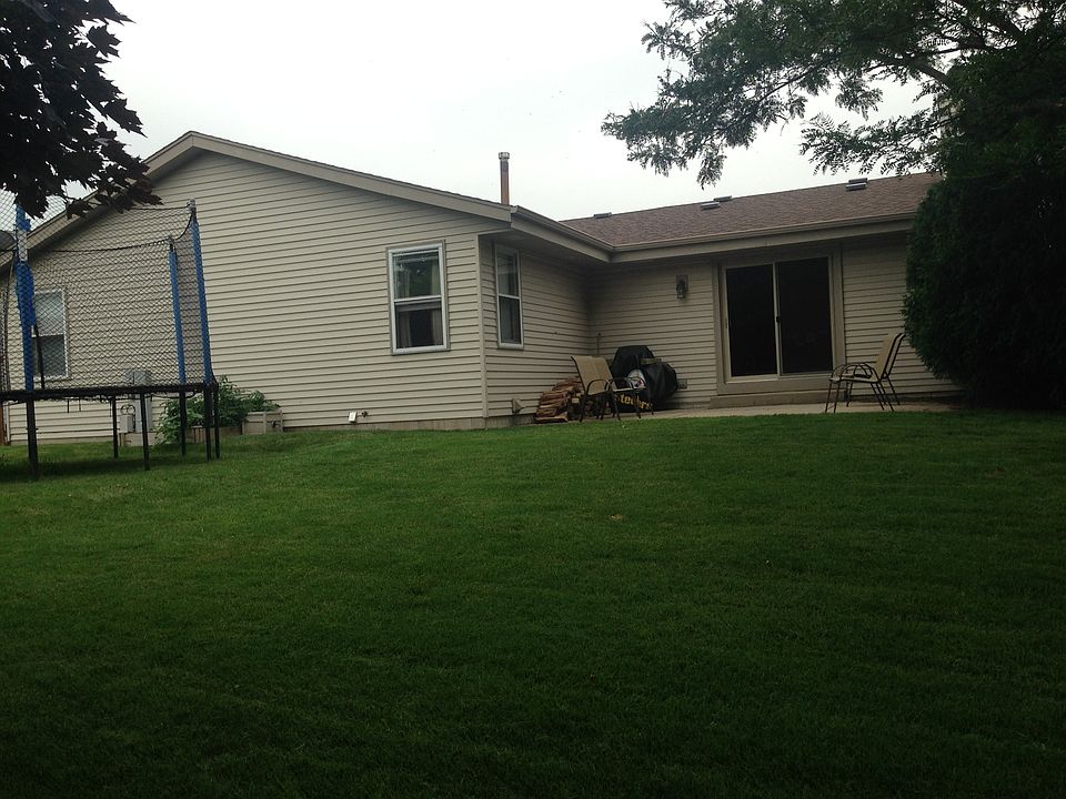 2nd image of 8410 S Shepard Ave