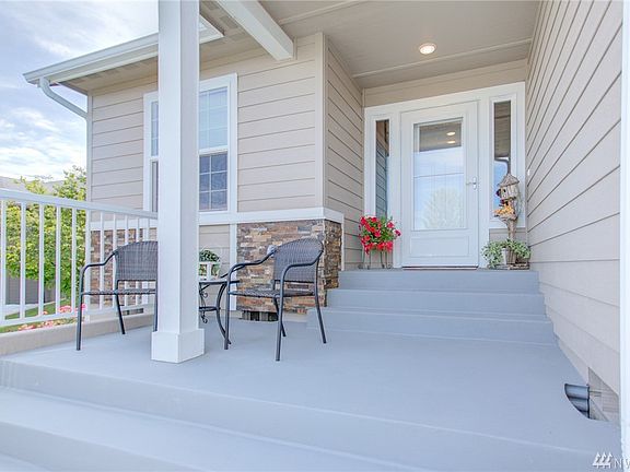 3rd image of 4087 Cove West Dr