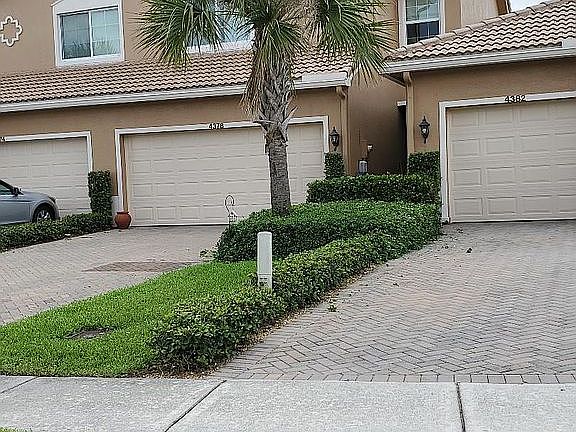 5th image of 4378 Colony View Dr