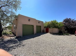 90 Monte Alto Rd, Santa Fe, NM 87508