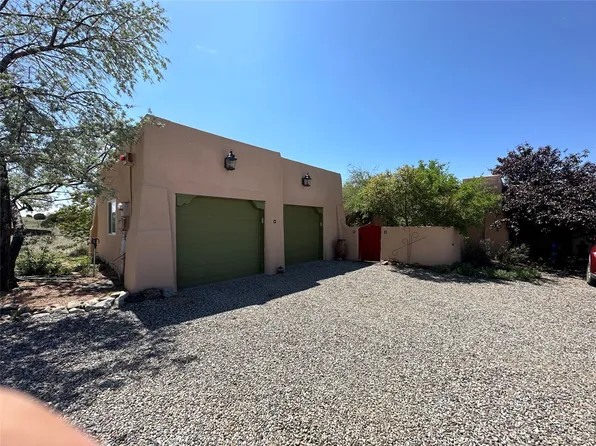 90 Monte Alto Rd, Santa Fe, NM 87508