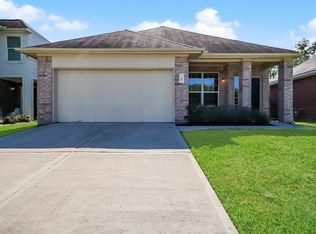 705 Fallow Ln, Alvin, TX 77511