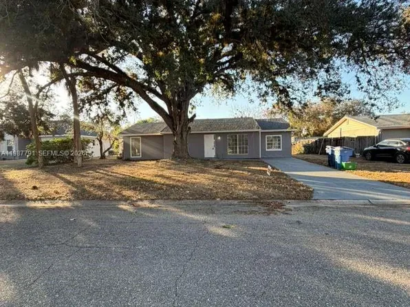 4030 School Cir, Labelle, FL 33935