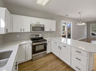 5404 Cary Glen Blvd, Cary, NC 27519