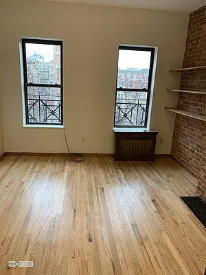 Rented by Citi Habitats | media 18