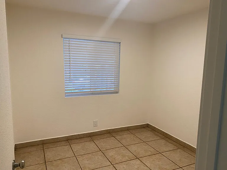 115 Cortland Cir #1 — Photo 27