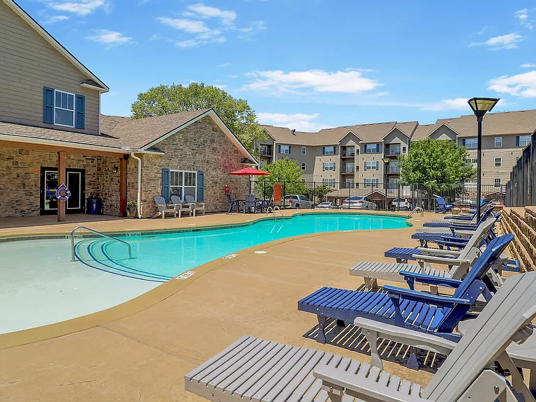 Mountain Ranch Apartments — Photo 46