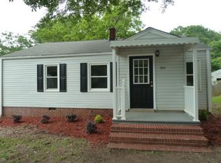 507 S Cherry St, Seneca, SC 29678