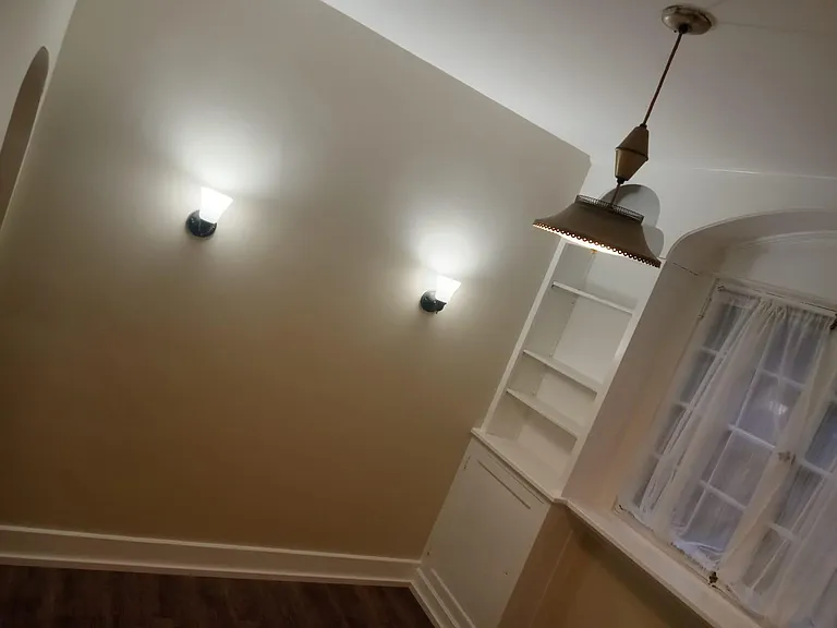 22 Pawling Ave #1 — Photo 4