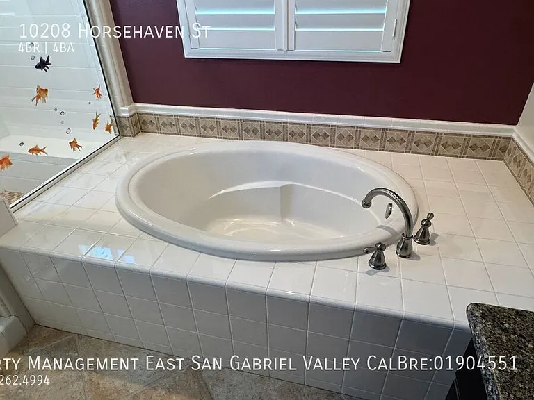 10208 Horsehaven St — Photo 29