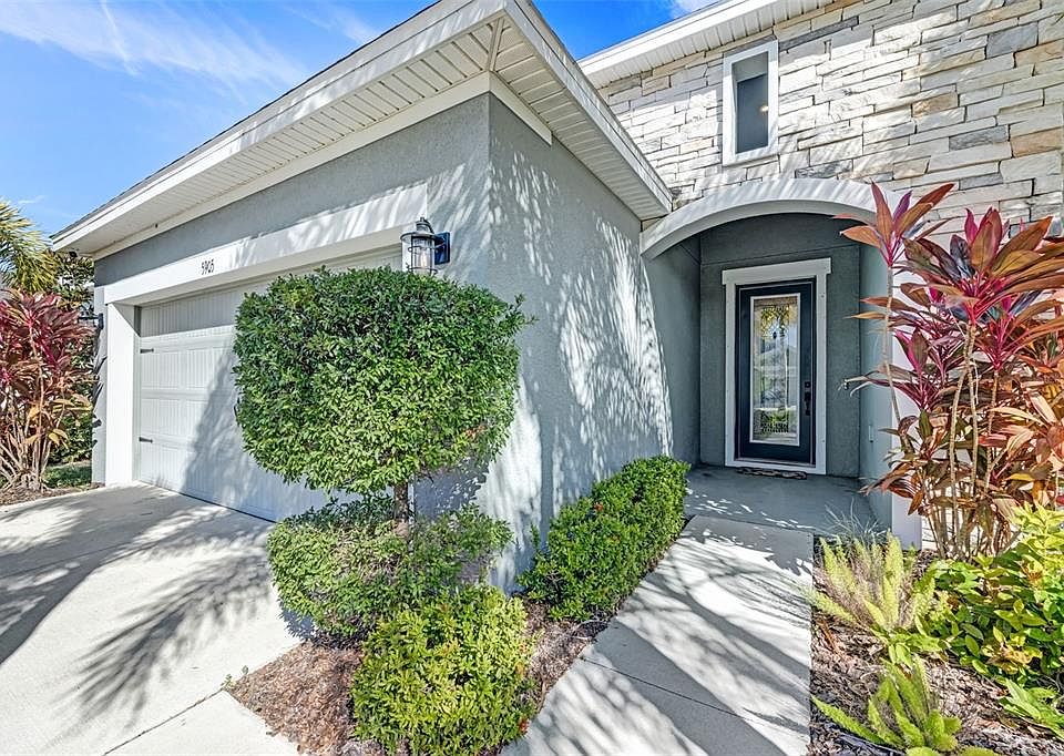 1st image of 5905 Silver Sun Dr
