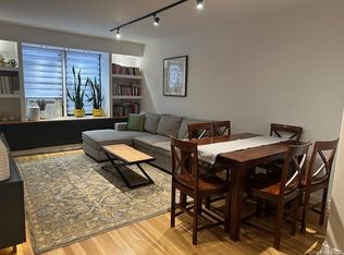 8325 98th St APT 3L, Woodhaven, NY 11421