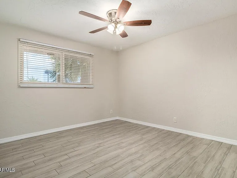 132 E Pebble Beach Dr — Photo 12