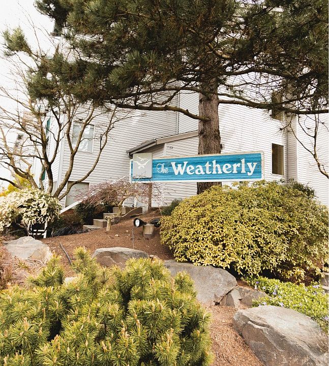 1st image of 1522 NE 175th St Unit 405