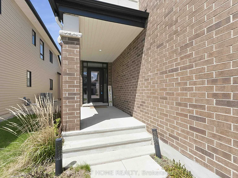 289 Mount Nebo Way — Photo 2