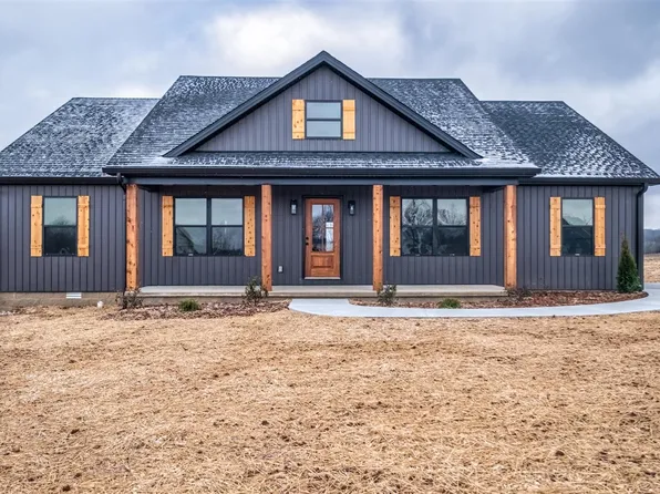 108 S Riverbend, Elkton, KY 42220