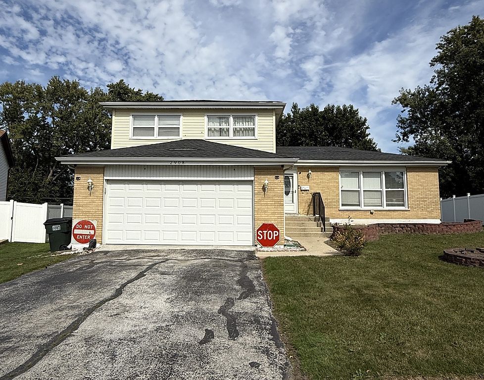 2908 Buttonwood Walk - Property Image