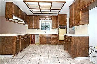 4th image of 2408 Mauna Loa Dr