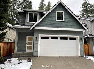 822 Bing Rd, Lynnwood, WA 98036