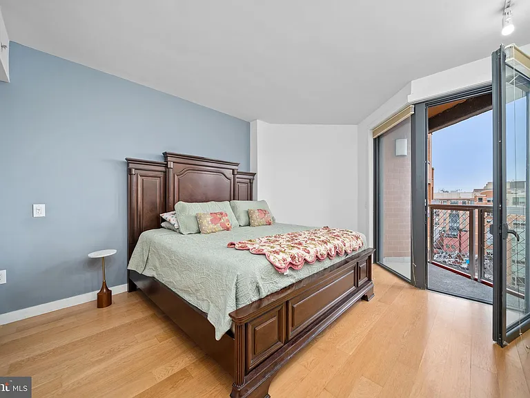 631 D St NW #1139 — Photo 20