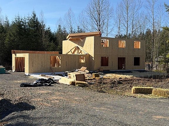 2nd image of 108 Timberline Ln