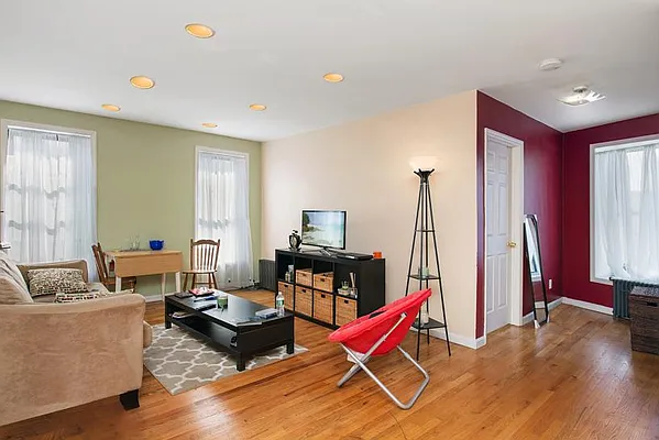 Sold by Keller Williams NYC | media 13