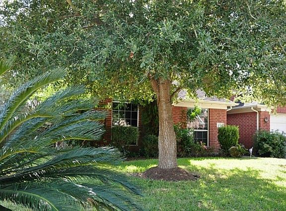 2nd image of 2126 Emerald Cove Dr