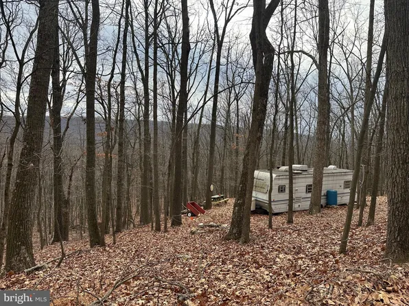 19 Sec #9, Paw Paw, WV 25434