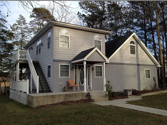 2nd image of 34023 Arrow Dr