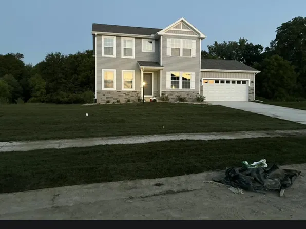4923 Knollwood Dr, Saint Joseph, MI 49085