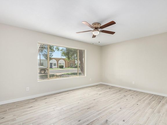 4th image of 607 N Pioneer Cir