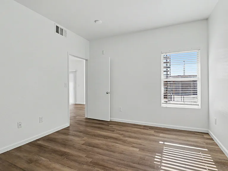 6650 W Warm Springs Rd #1162 — Photo 19