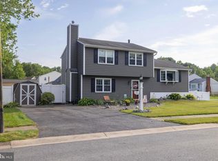 107 W Shady Dr, Newark, DE 19713