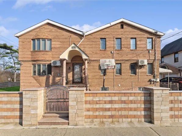 35-05 214th, Bayside, NY 11361