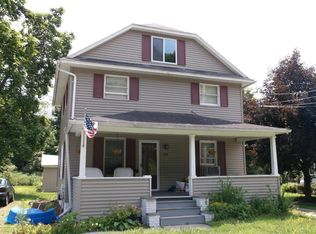 128 State St, Nicholson, PA 18446