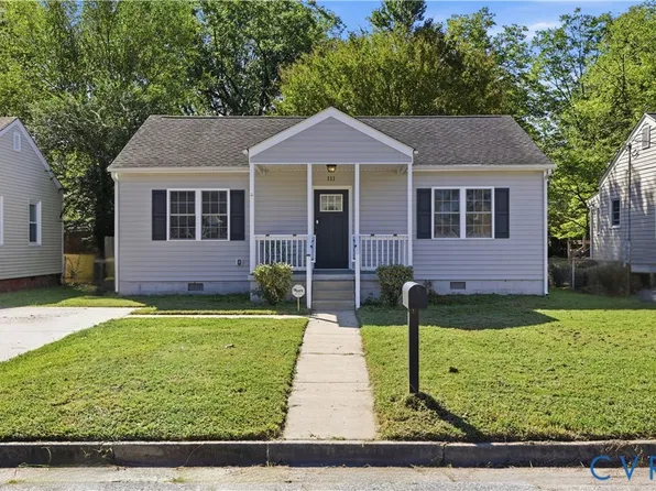 111 Moore Ave, Colonial Heights, VA 23834