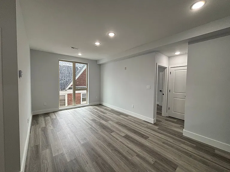 2061 N 62nd St #6 — Photo 3