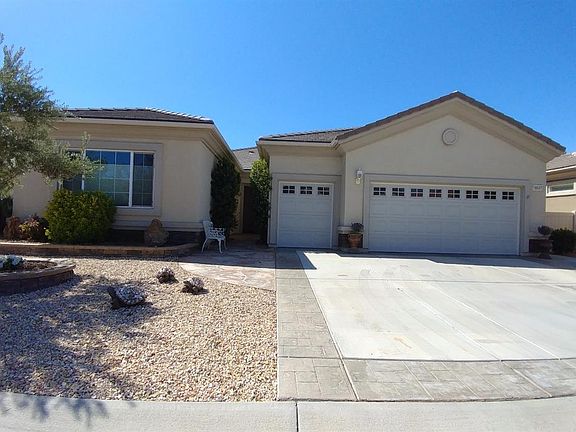 2nd image of 19547 Vermillion Ln